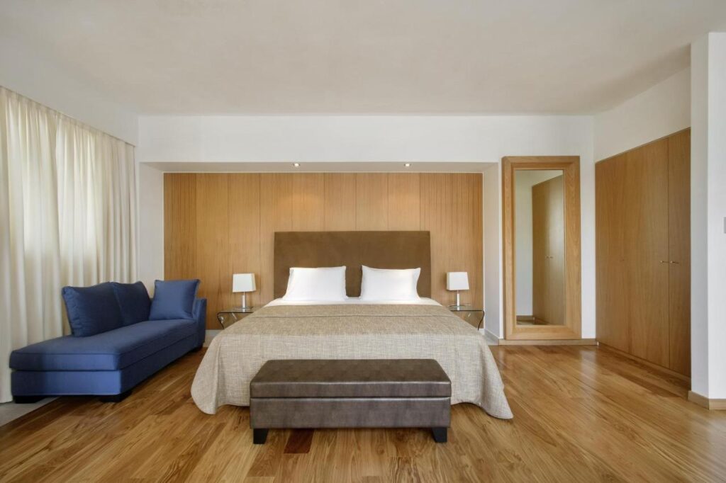 מלון Daios Luxury Living